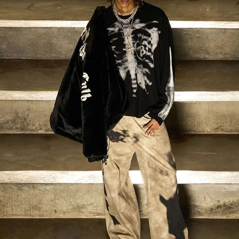 Skeleton scan knitt sweater